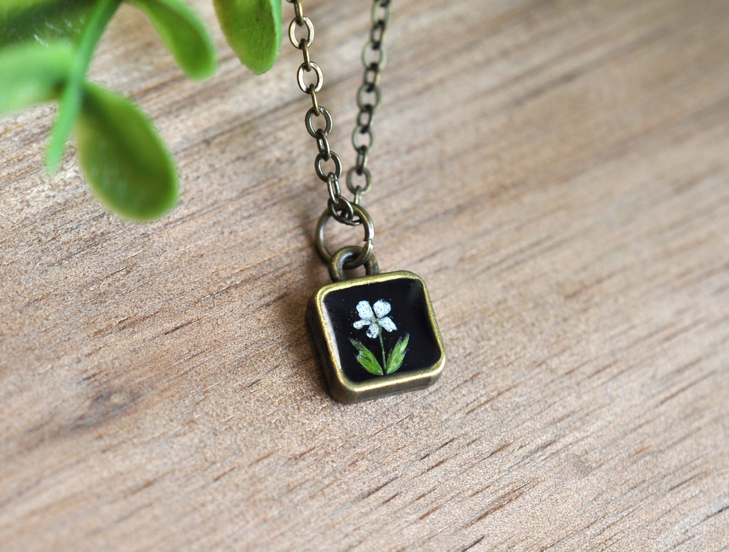 Tiny Flower Square Necklace Pressed Flower - Black