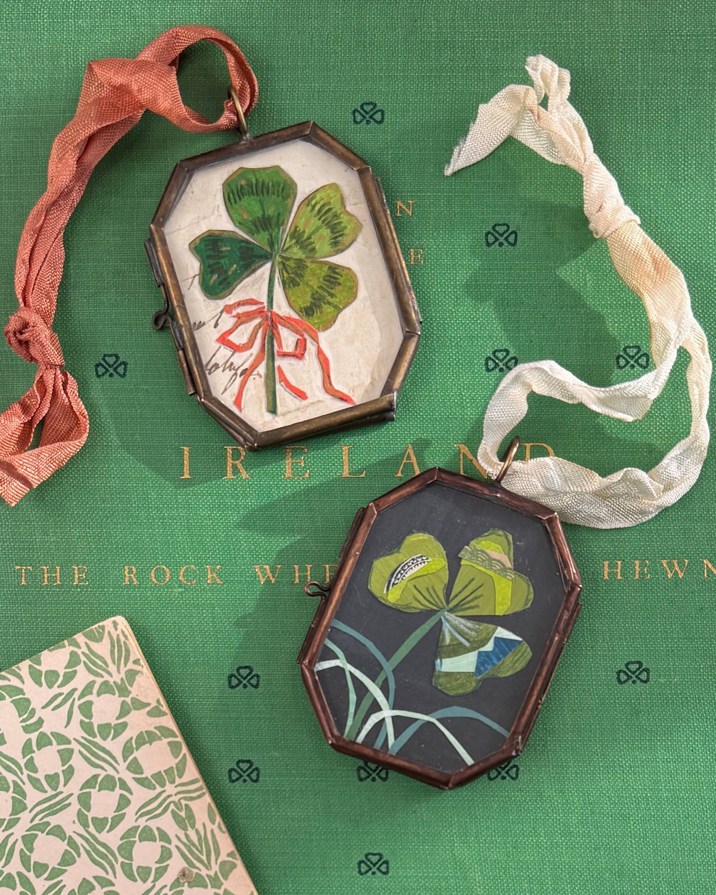 Clover with Bow - Small Locket Art Miniature