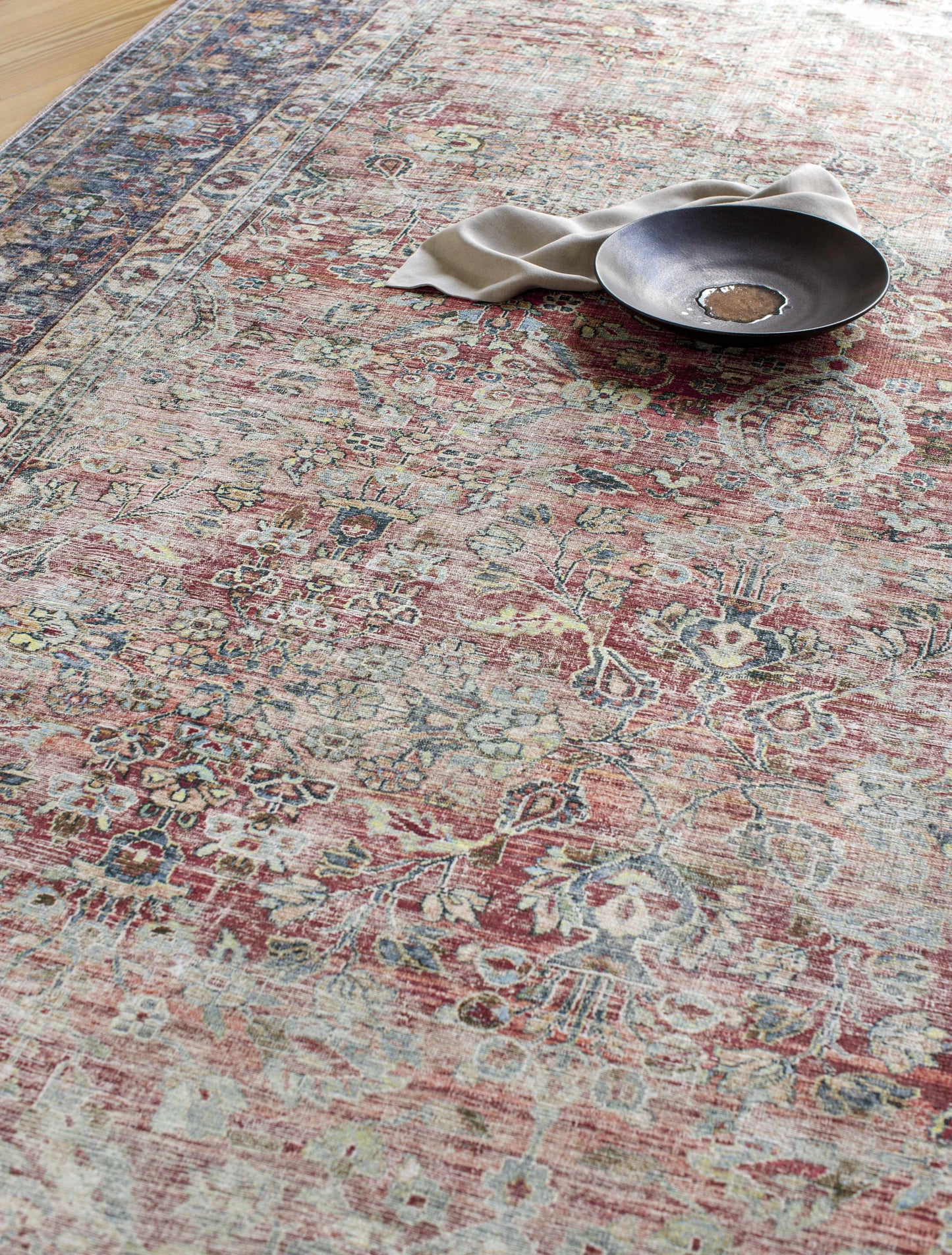 Anahawan Persian Style Washable Area Rug - Clearance - Boutique Rugs