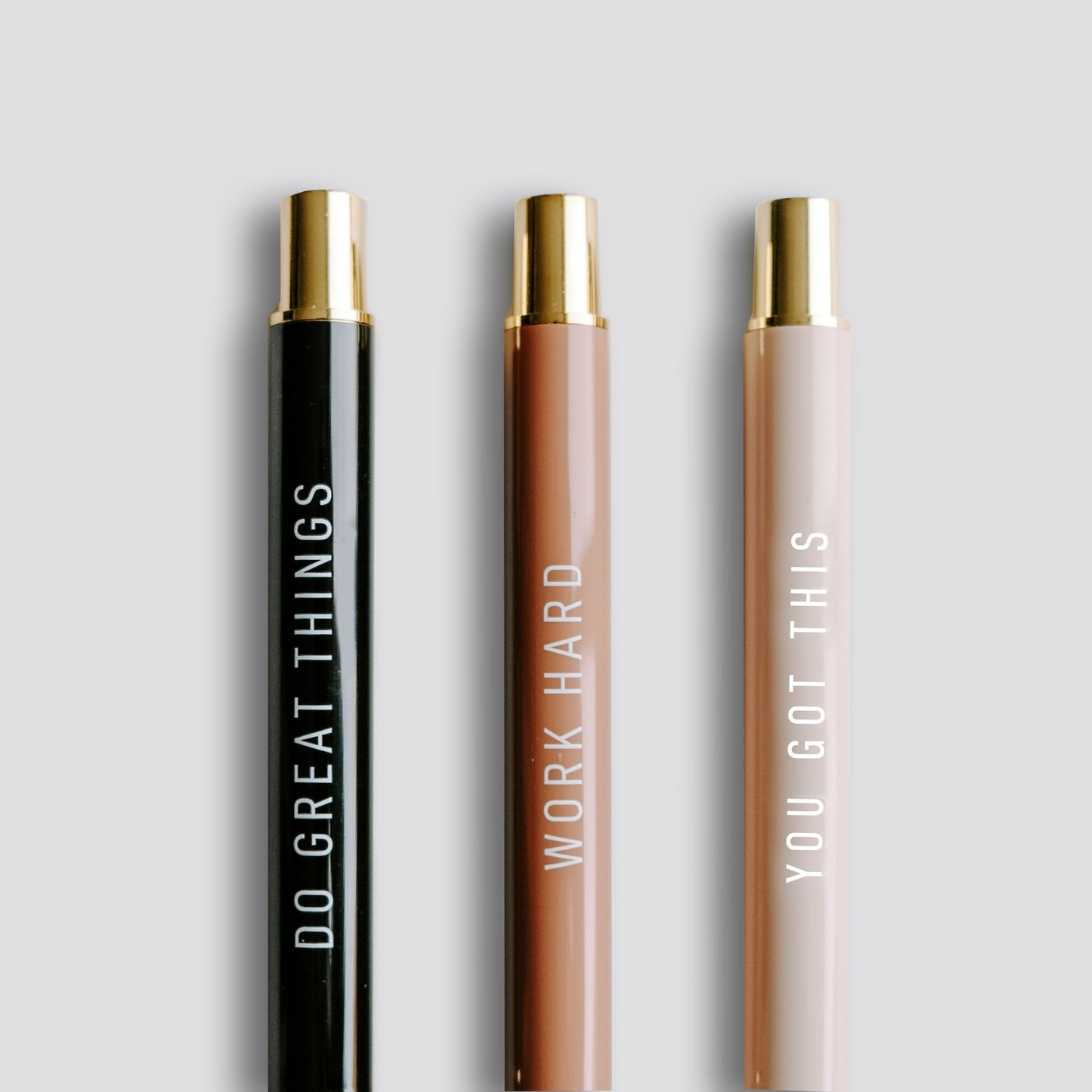 Ensemble de stylos en métal motivants