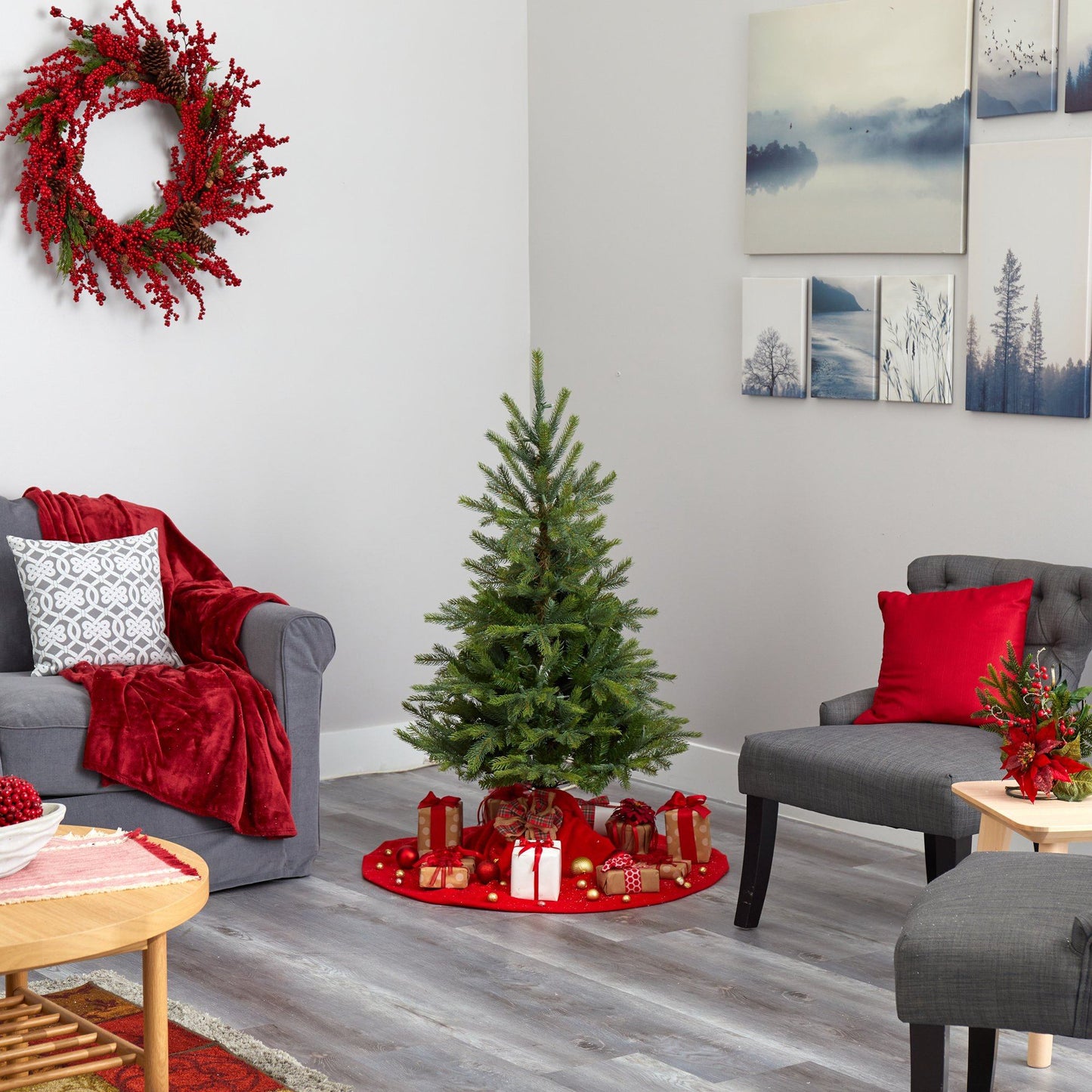 4’ North Carolina Spruce Artificial Christmas Tree with 100 Clear Lights and 207 Bendable Branches - Green - Nearly