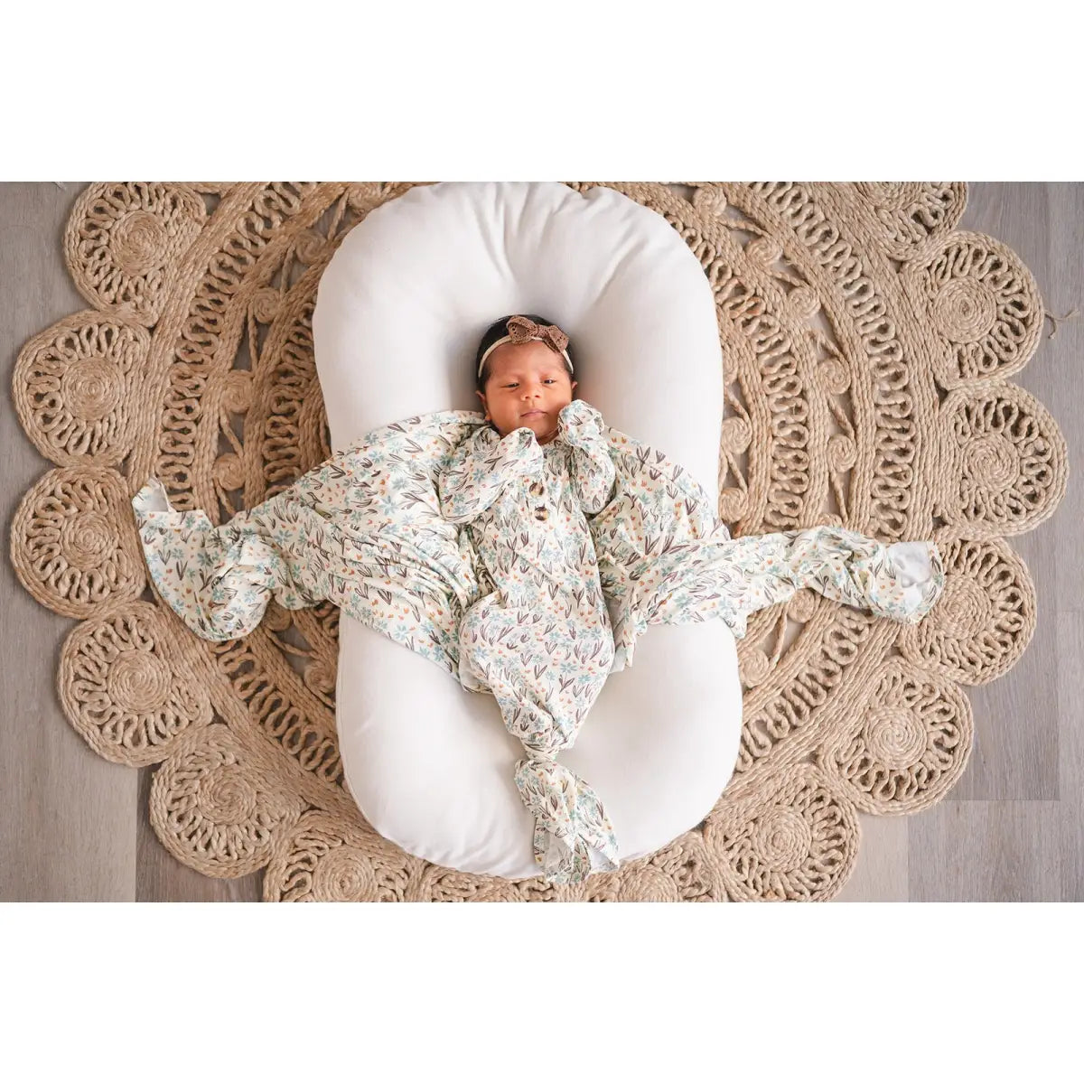 Bamboo Stretch Swaddle - La La Floral - Harp Angel Boutique