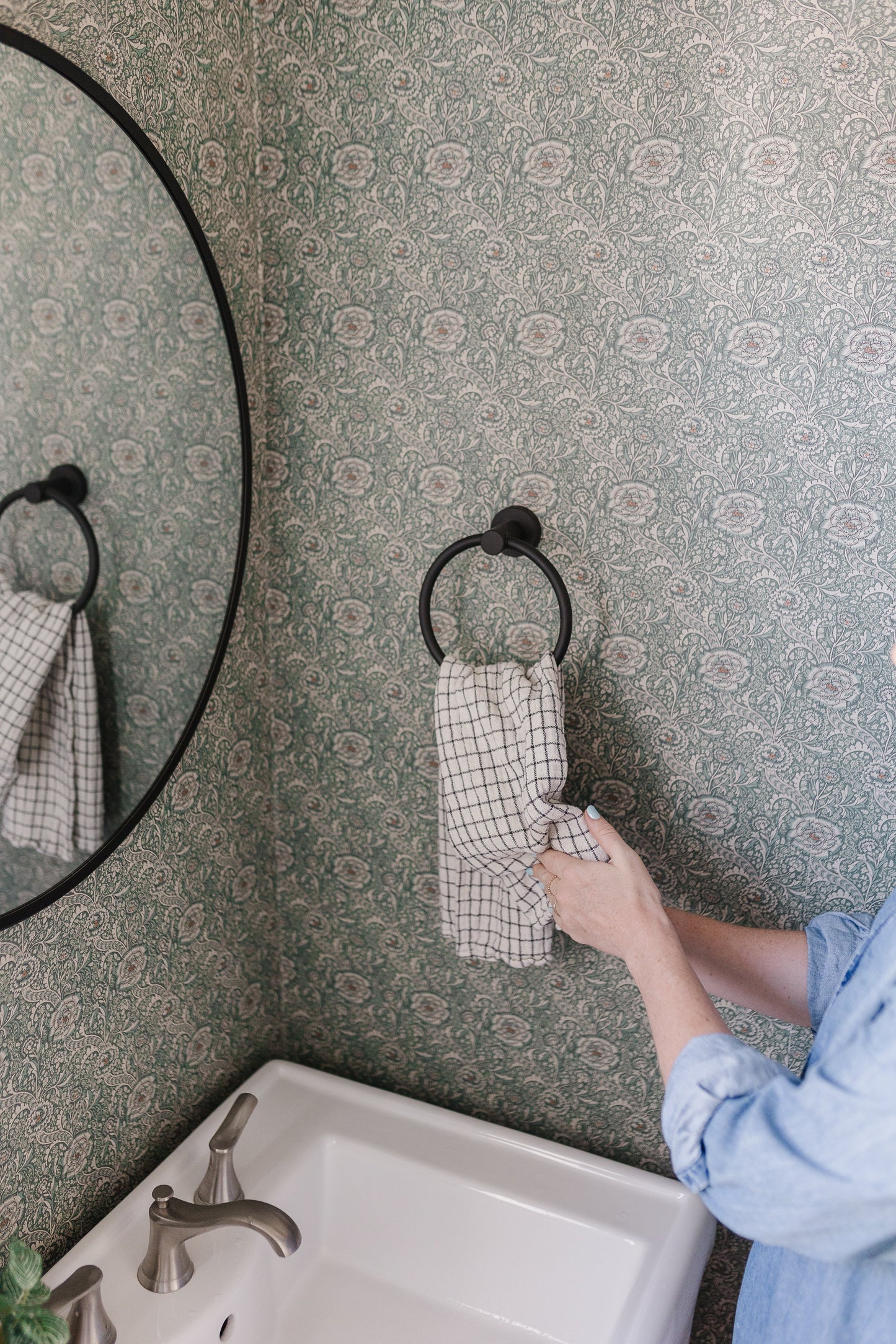 Annika Floral Wallpaper by Bear Bell - Loomwell Home Goods