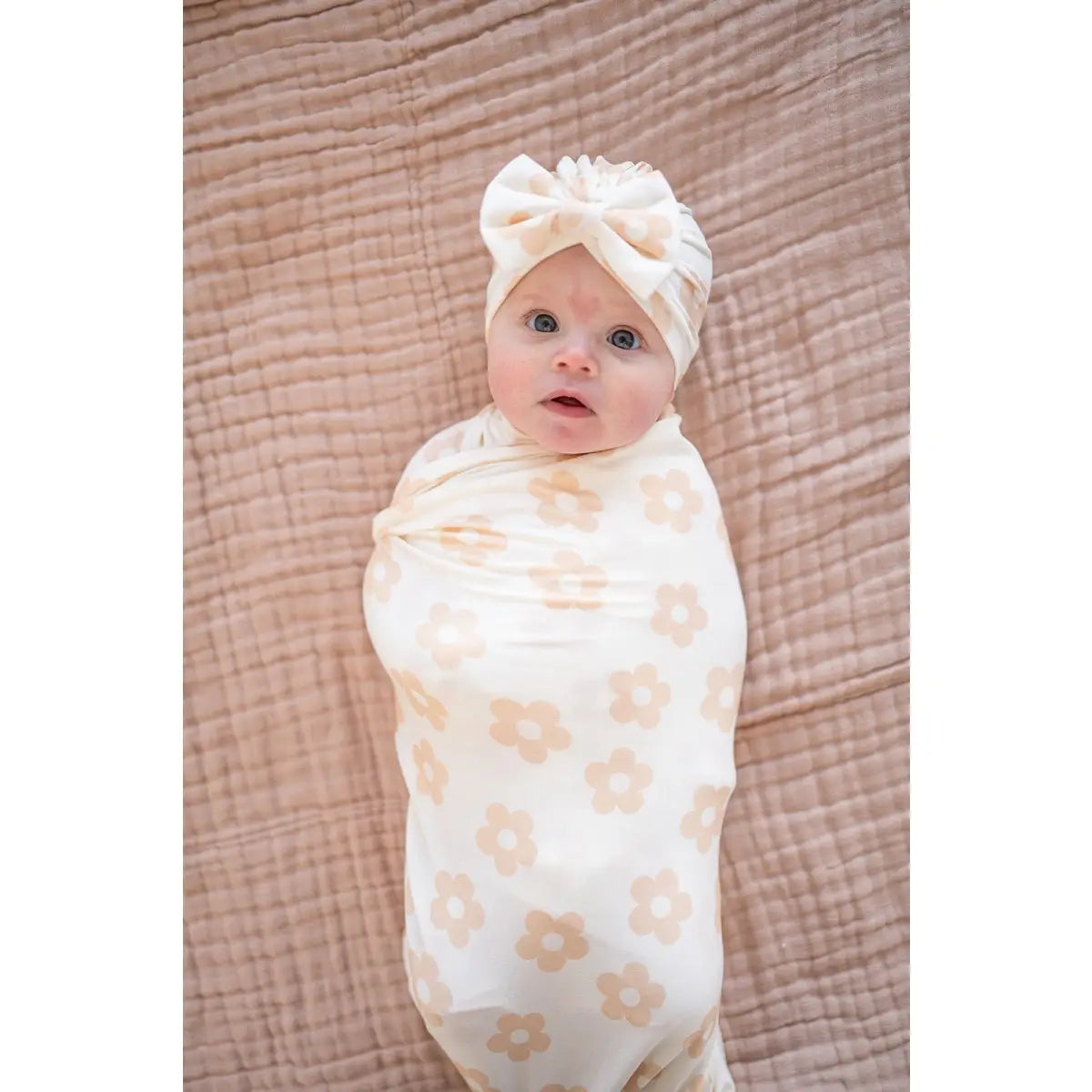 Blush Daisy Baby Blanket - Bamboo Stretch Swaddle - Harp Angel Boutique