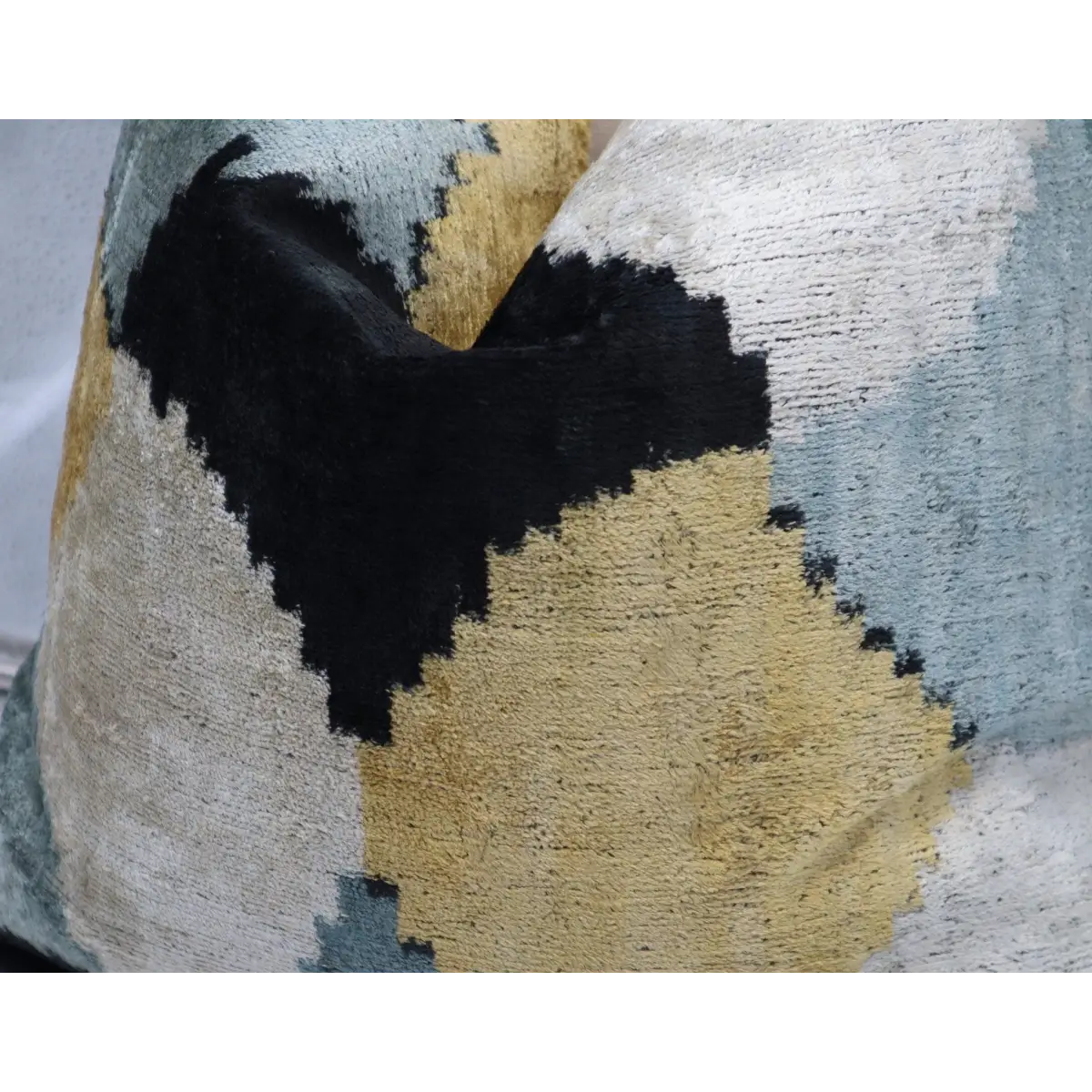 Canvello Hand Woven Multi Color Throw Pillows | 20 x 20 in (50 x 50 cm) - Canvello