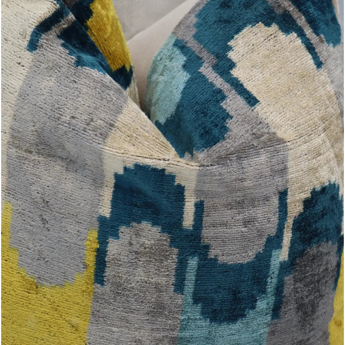 Canvello Hand Woven Throw Pillows For Bed | 20 x 20 in (50 x 50 cm) - Canvello
