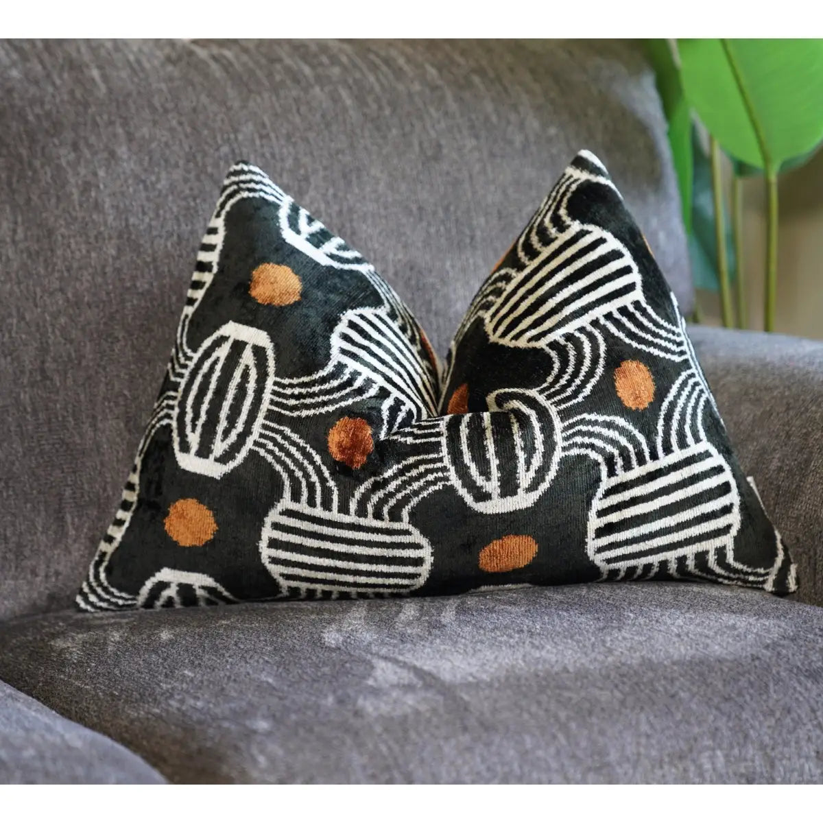 Canvello Luxury Black Pillows For Bed | 16x24 | 16x16 in |Set of 2 - Canvello