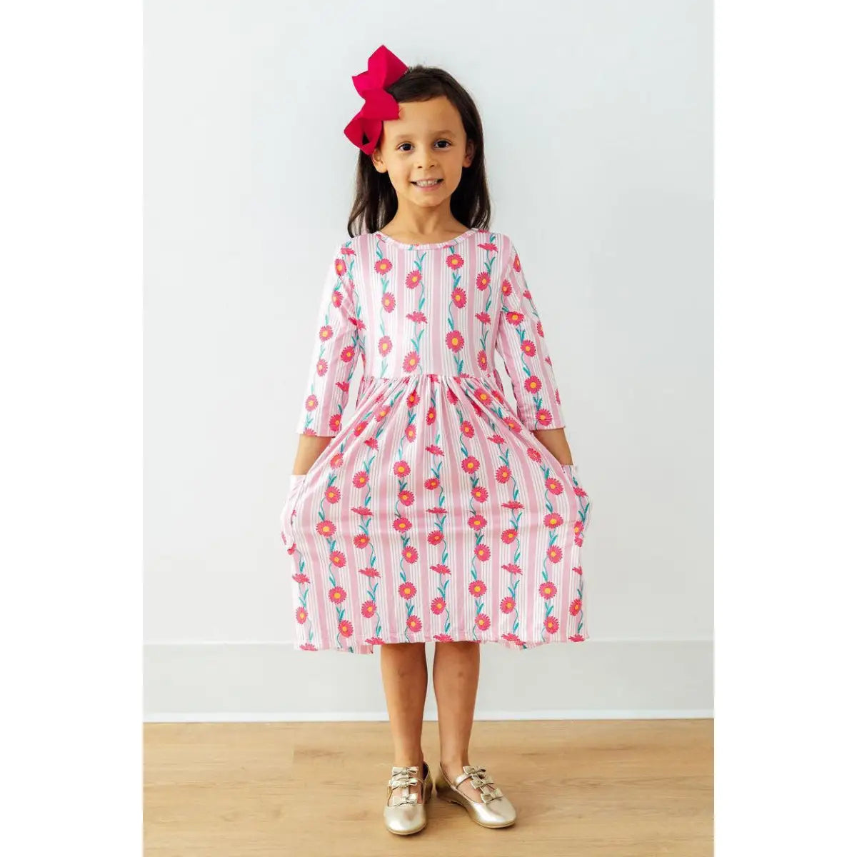 Pocket Twirl Dress - Daisy Chain - Flowers 3/4 Sleeve - Mila & Rose ®