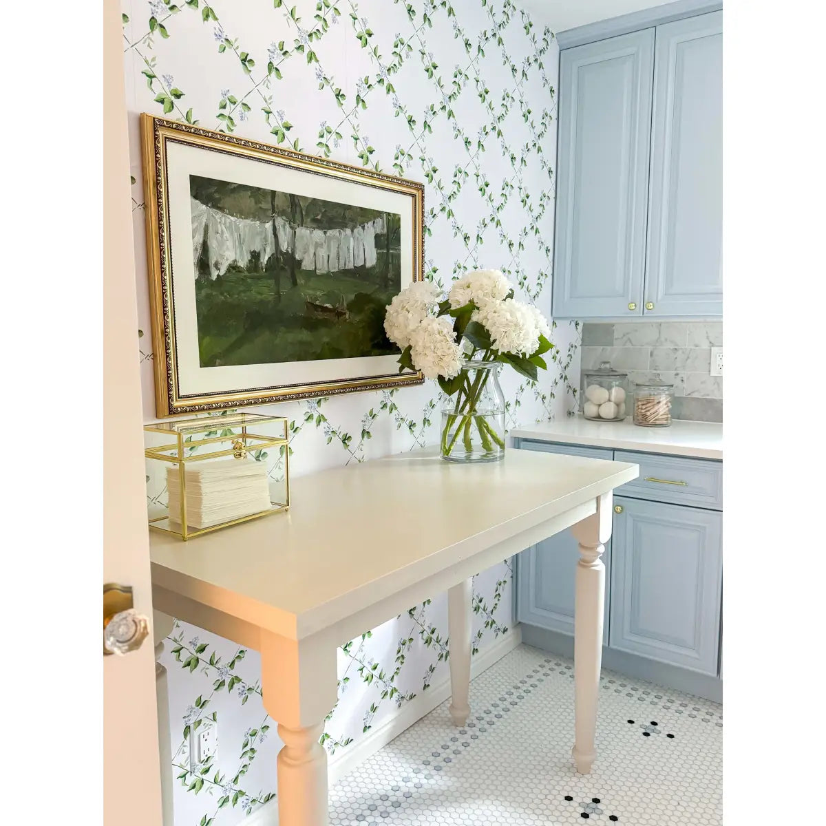 Edna Wallpaper - Floral Trellis - by Sarah Gross Design - Loomwell Home Goods