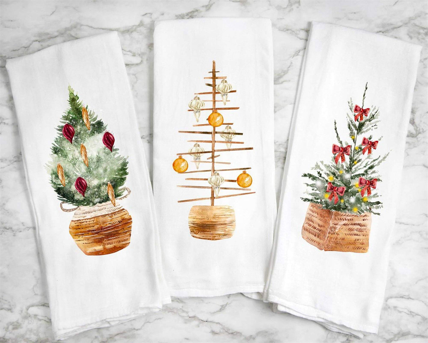 Tea Towel - Christmas Tree With Red & Gold Ornaments - Peach Closet