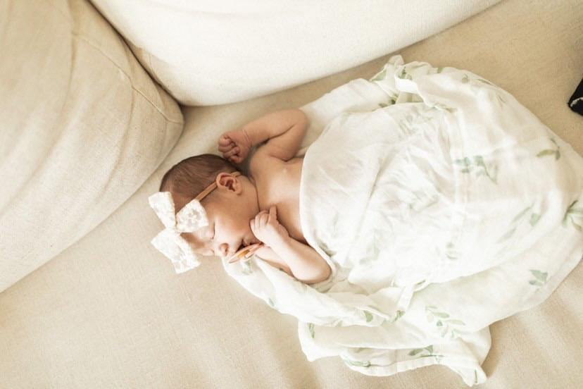 Green Leaves Bamboo Muslin Swaddle Blanket - Harp Angel Boutique