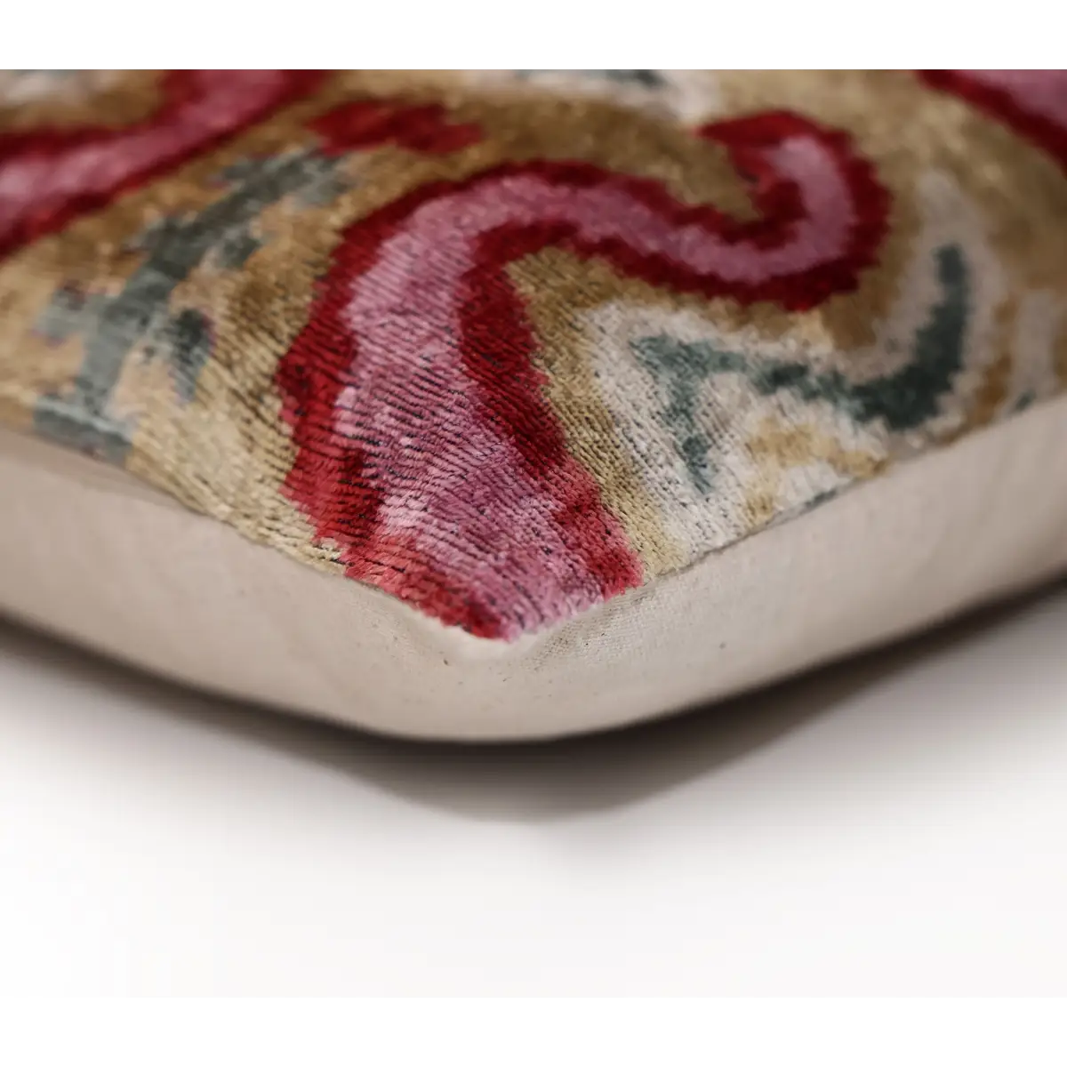 Hand-Knotted Scroll Ikat Silk Velvet Pillow - 20x20 Sand & Raspberry - Canvello
