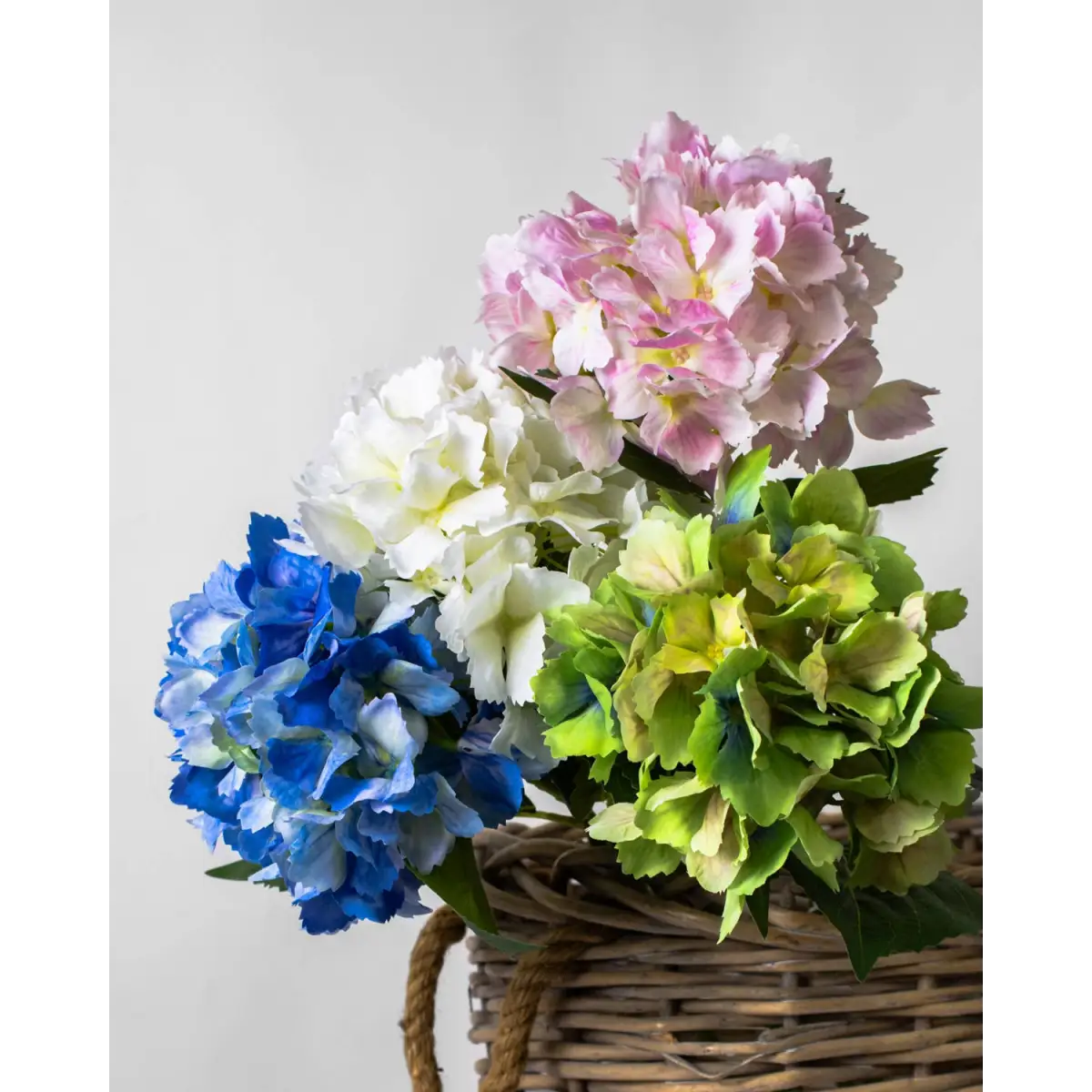 Hydrangea Stem - White - The Royal Standard