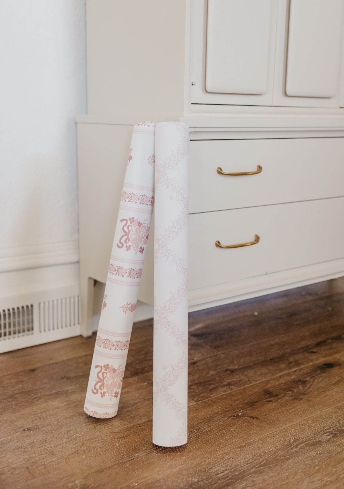 Elodie Wallpaper by Pepper Design - Loomwell Home Goods