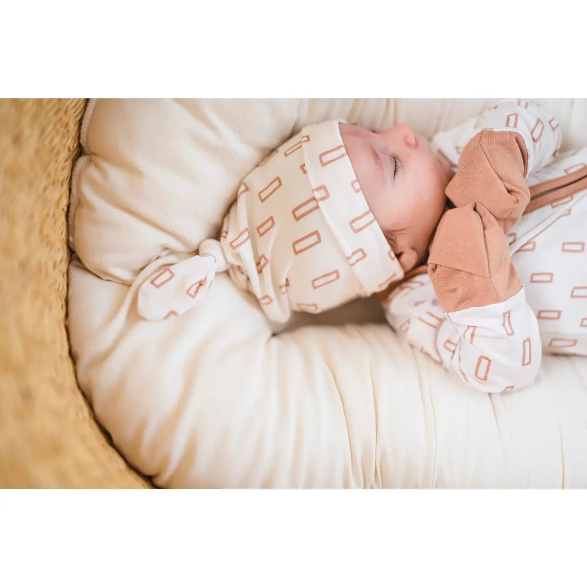 Knot Hat - Neutral Rectangle - Harp Angel Boutique