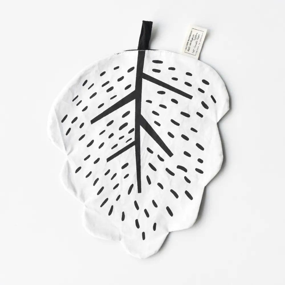 Organic Crinkle Toy - Leaf - Wee Gallery