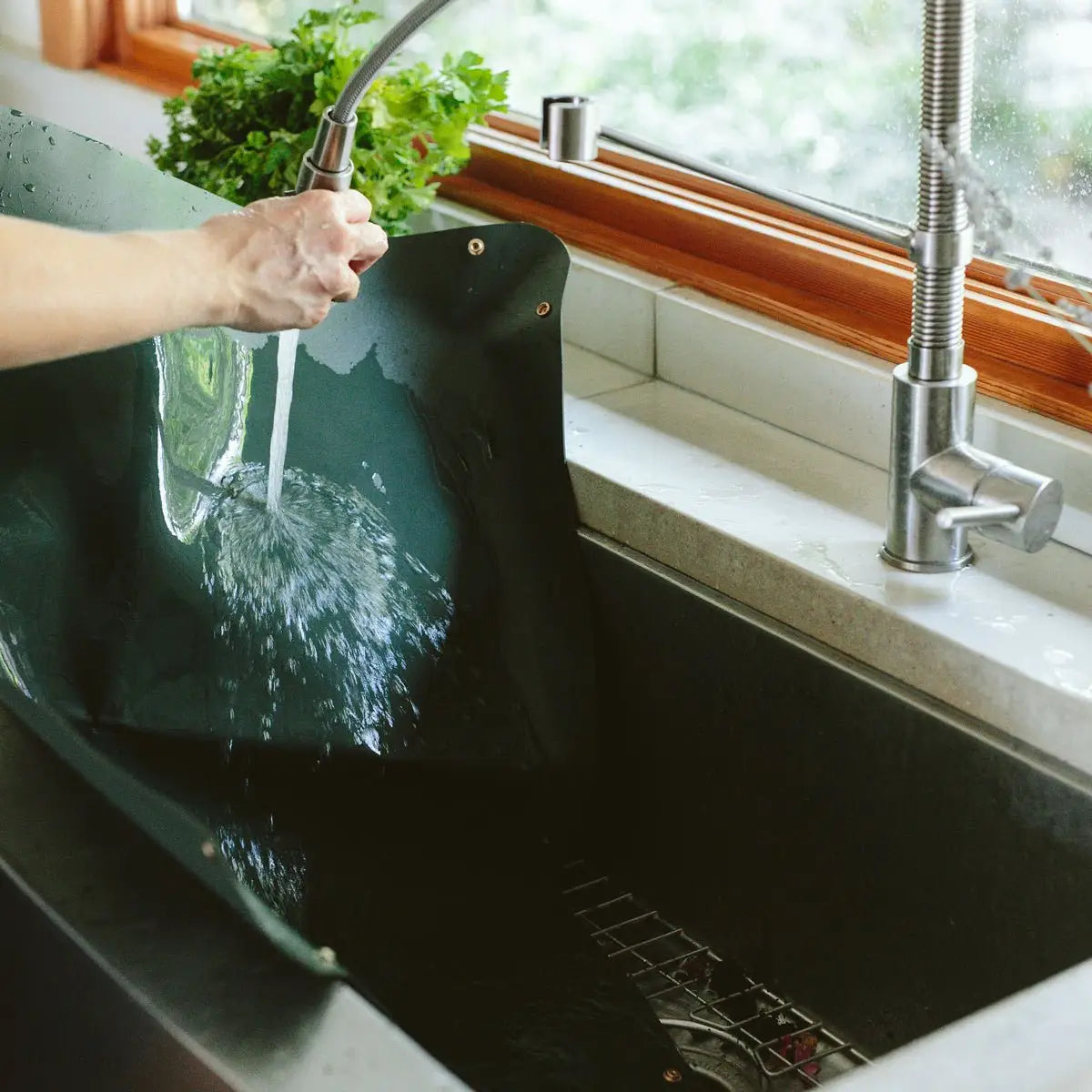 Repotting Mat - Eco-Friendly Plant Care - House Plant Shop