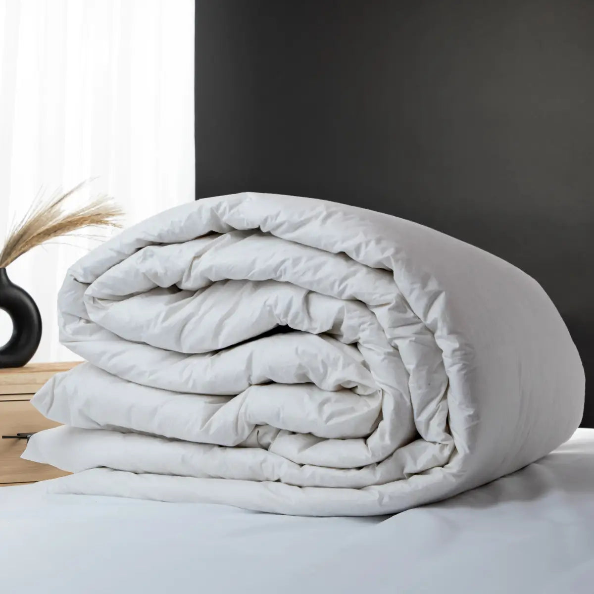 RoyalRest Comforter 750+ Fill Power European Goose Down All-Season Machine Washable - ComfyDown