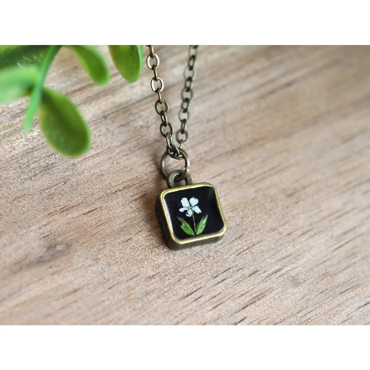Tiny Flower Square Necklace Pressed Flowers - Black - My Beverly Jewelry