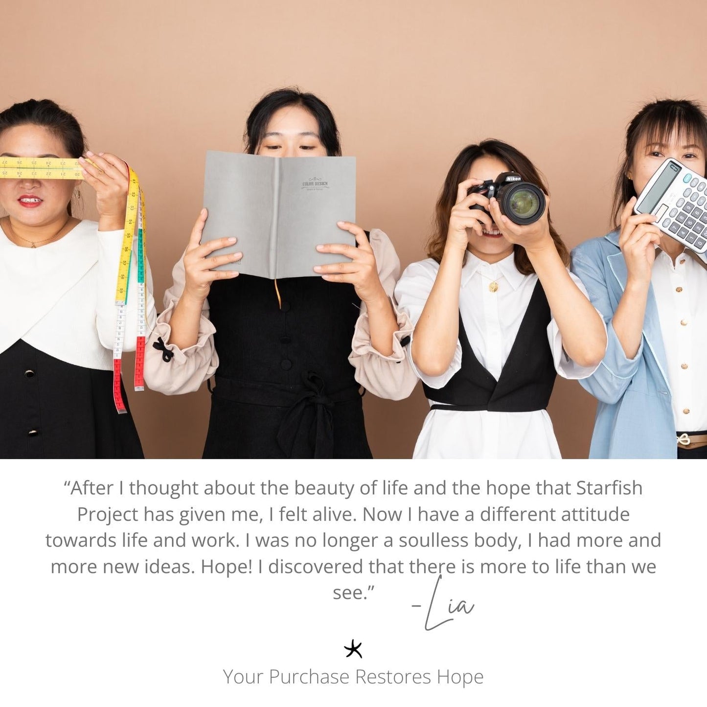 El collar clásico con cruz en plata de ley