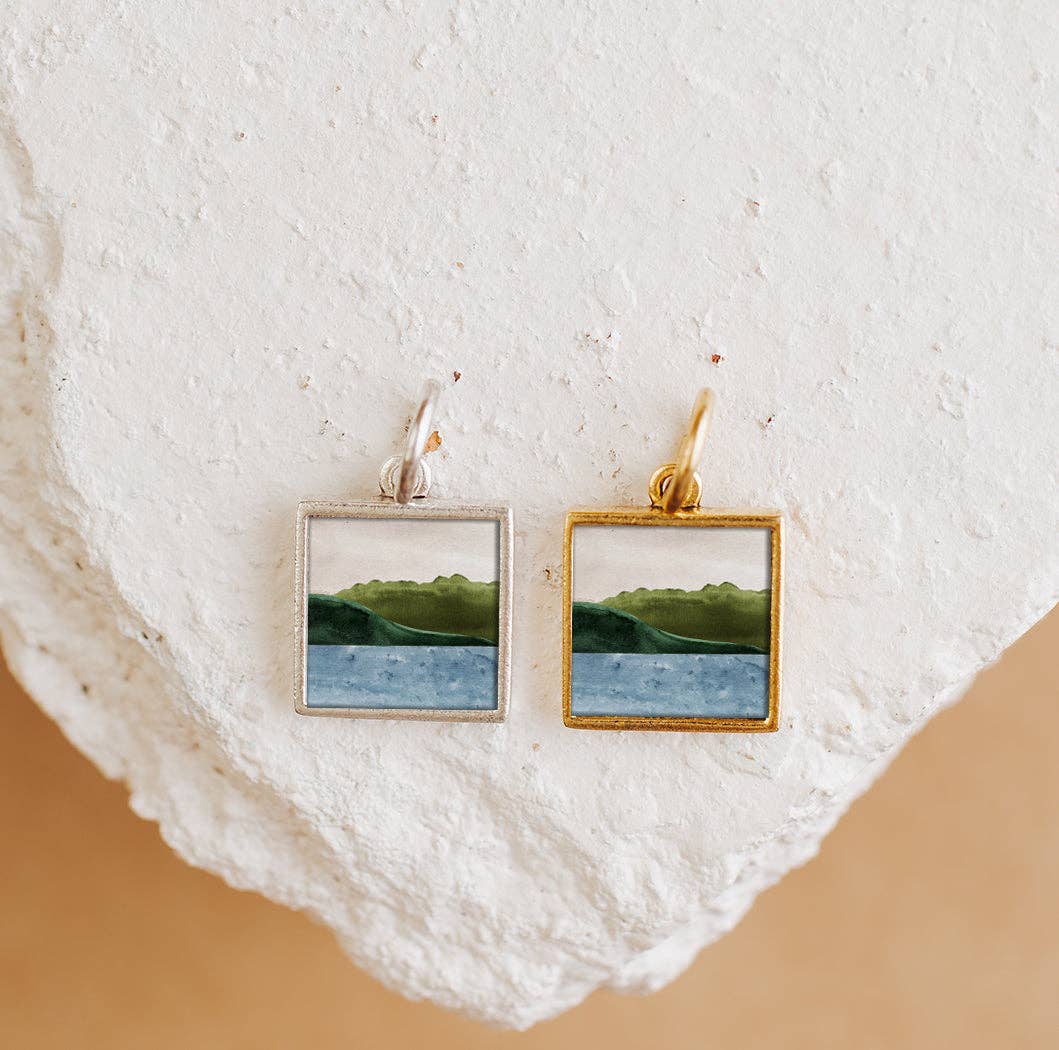 Serenity Charm or Pendant - Gold or Silver