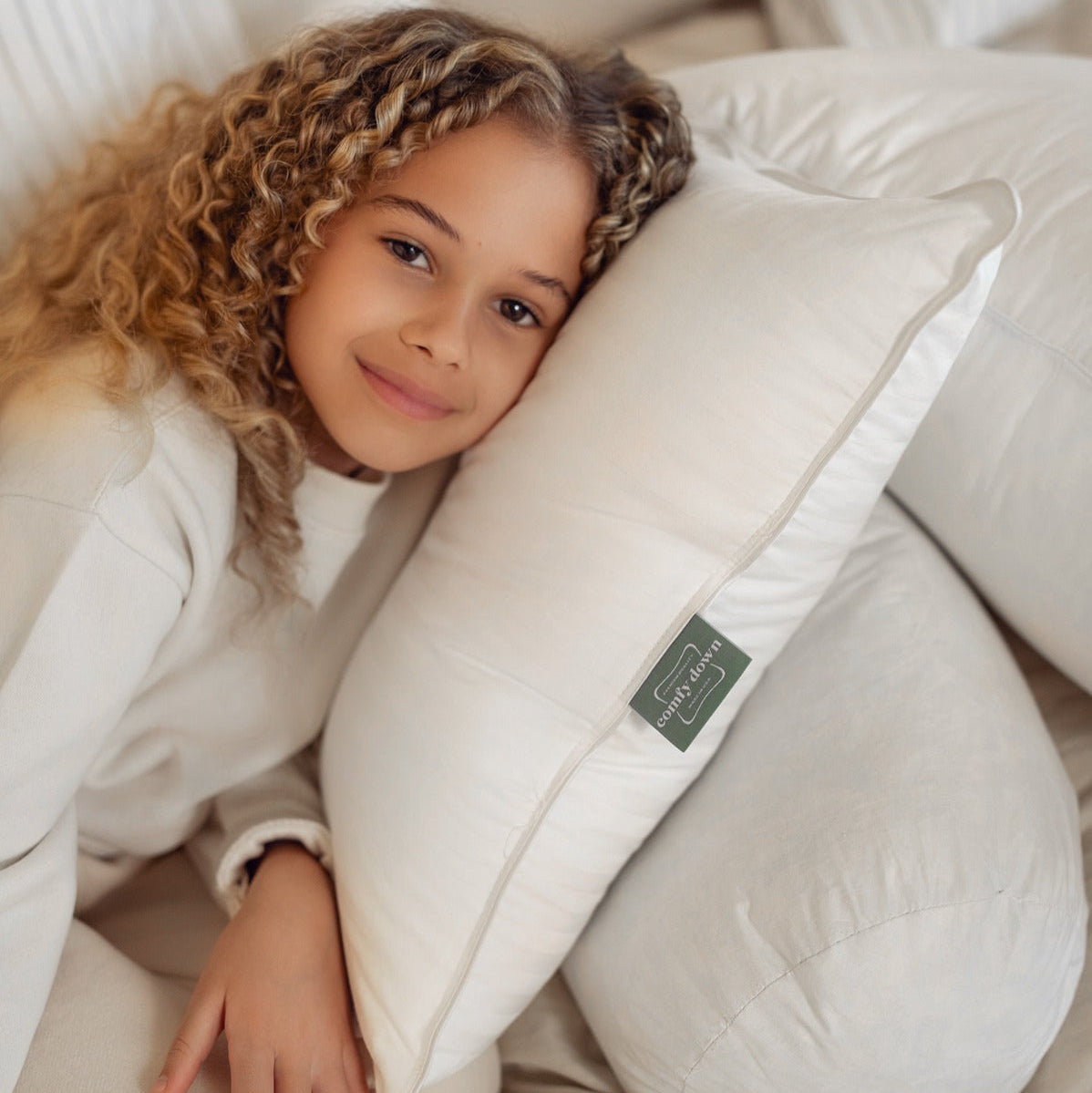 ComfyCalm 3-chamber layered pillow