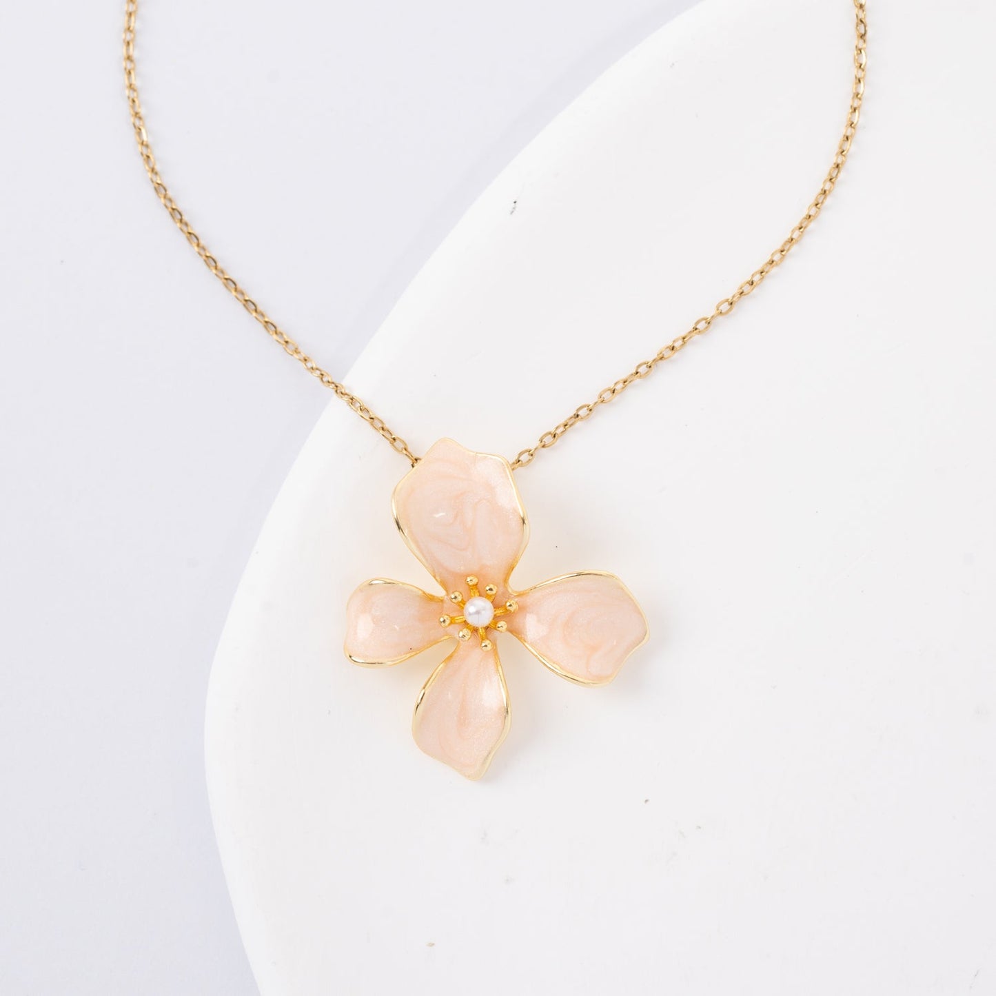 Collar Hope in Bloom en rosa brumoso