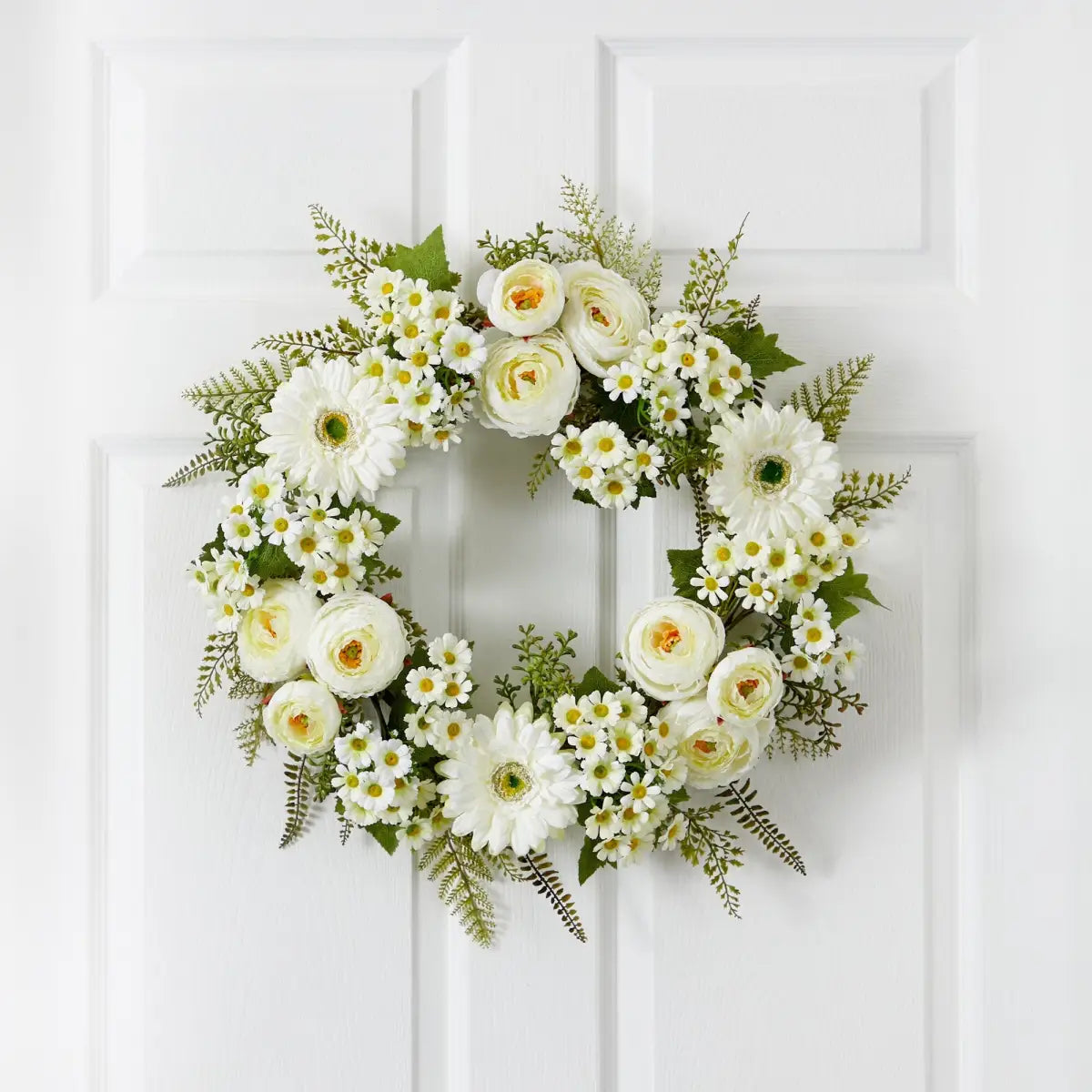 24” Mixed Daisy’s and Ranunculus Wreath - Nearly Natural