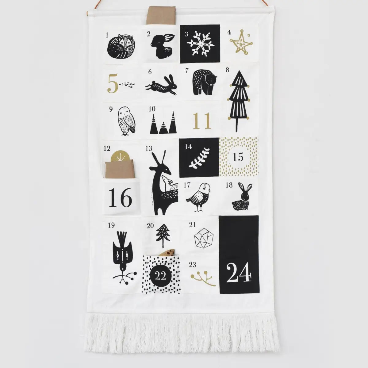 24 Pocket Advent Calendar - Winter Animals - Wee Gallery
