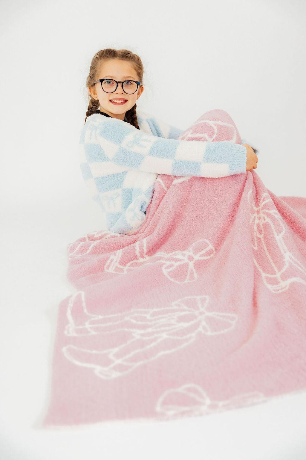 Kids Cozy Blanket - Light Pink Cowgirl - Mila & Rose ®