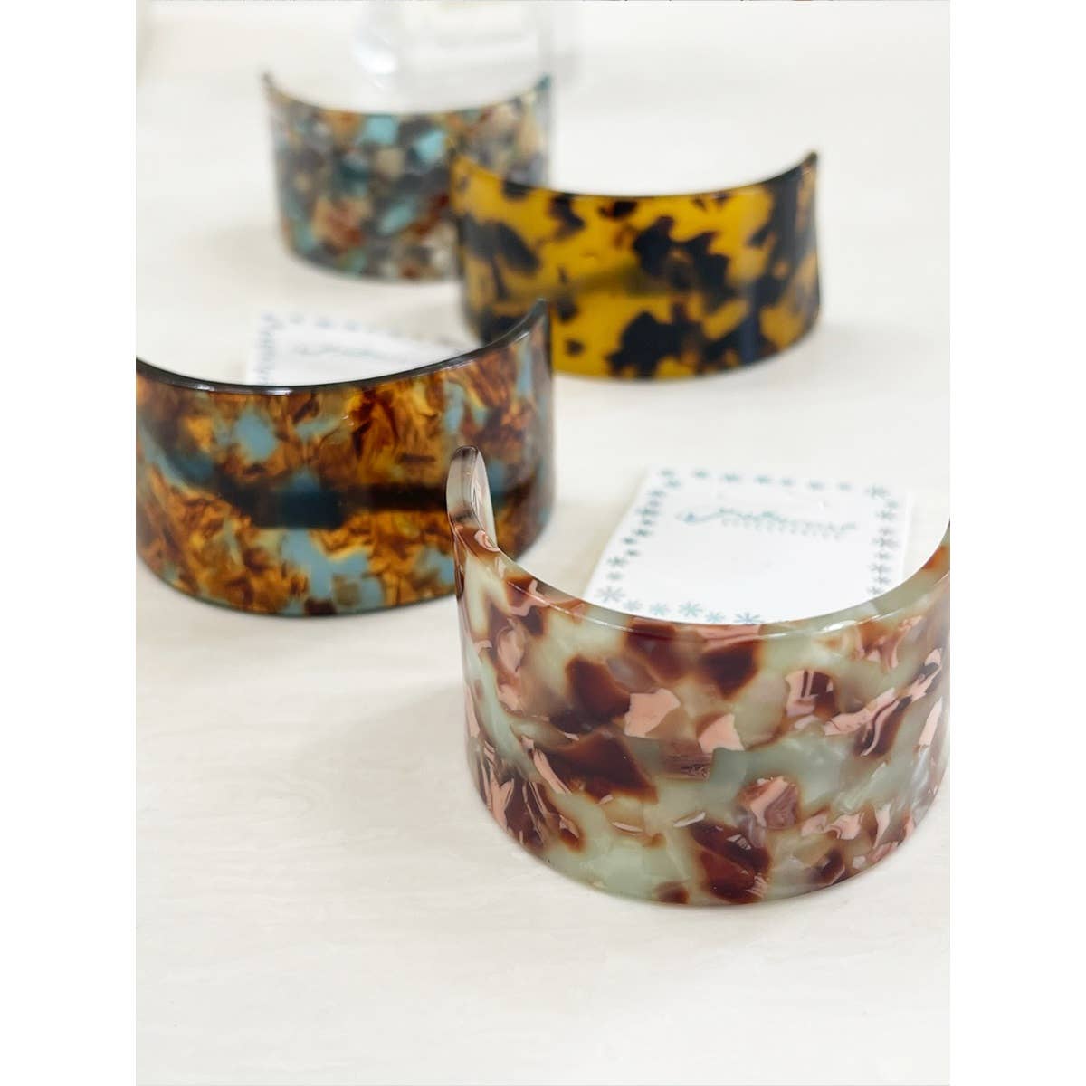 Elastic Ponytail Holder with Tortoise Acrylic Cuff - Love and Repeat