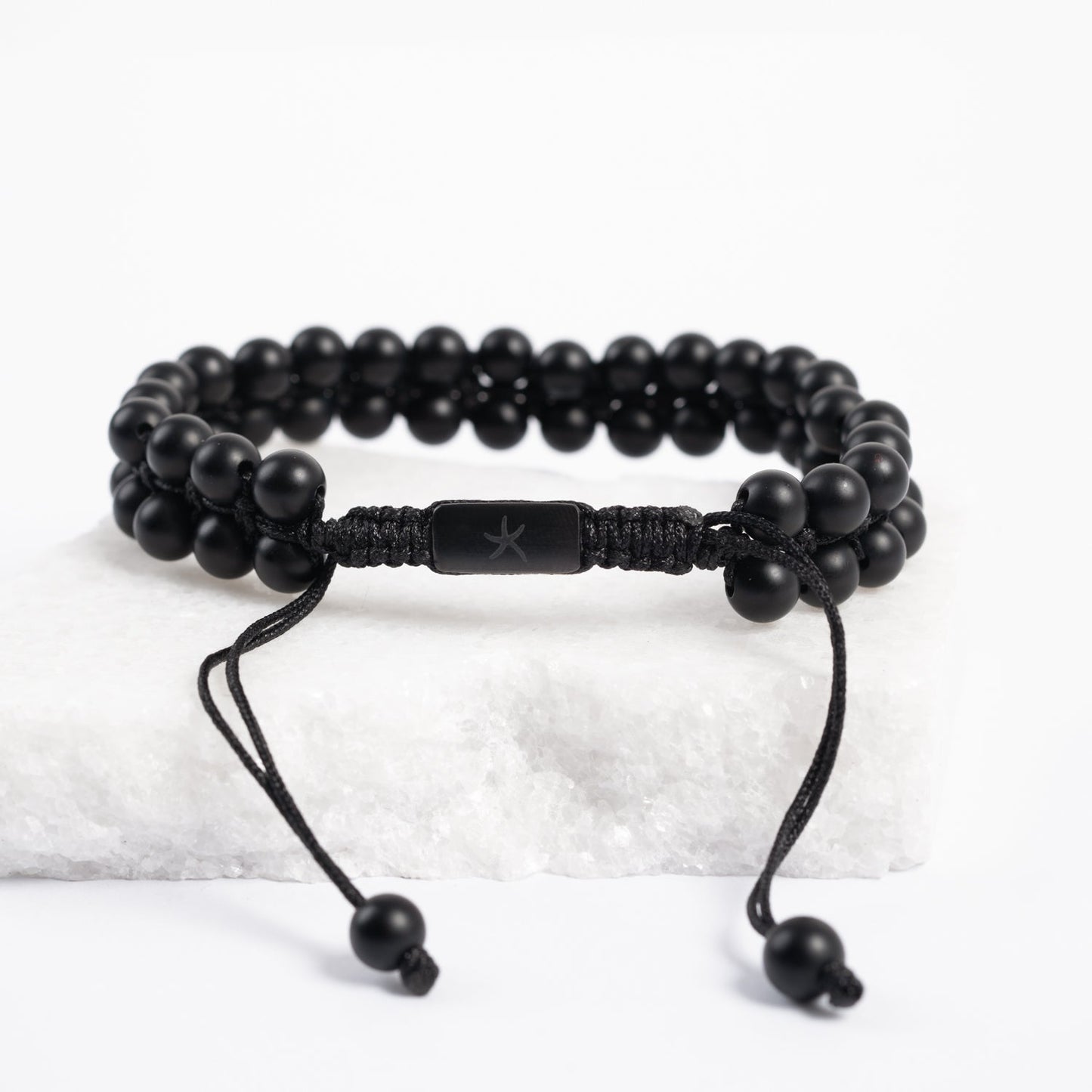 Pulsera de cuentas de ágata negra mate Helix