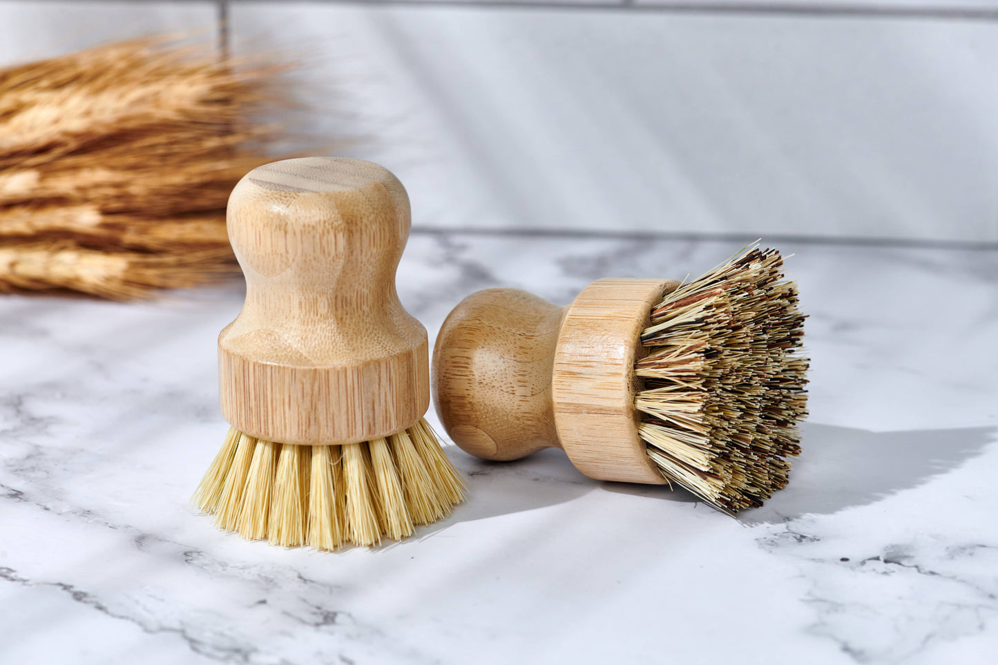 Bamboo Dish Scrubbing Brush