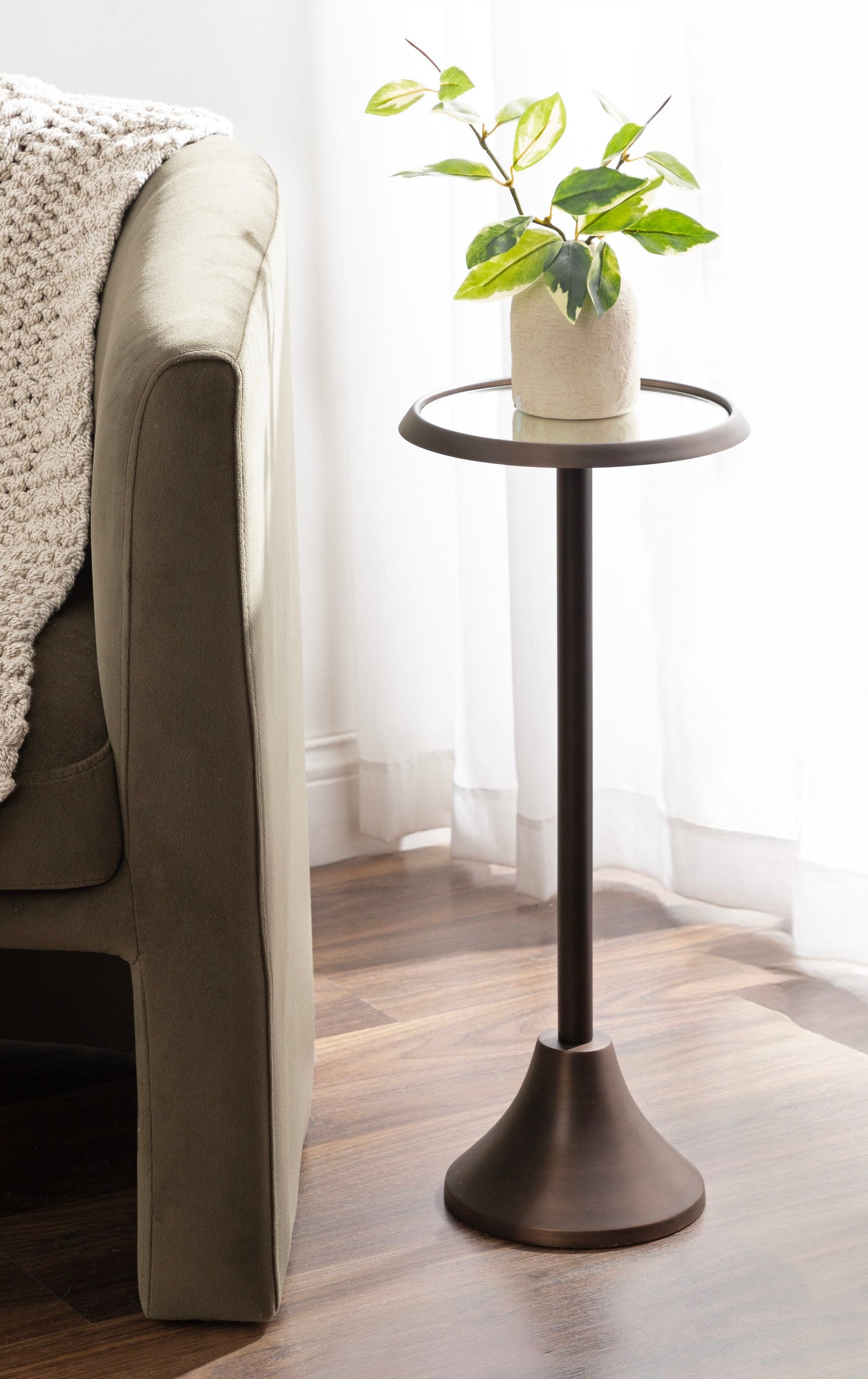 Sanzo Metal Cocktail Table or Plant Stand