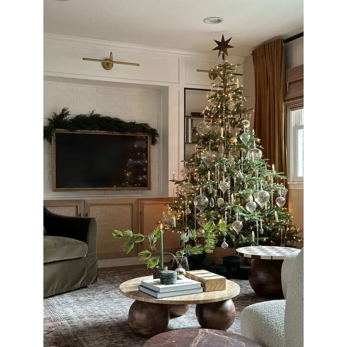 6’ Layered Washington Spruce Artificial Christmas Tree with 350 Clear Lights and 705 Branches - Green - Nearly Natural