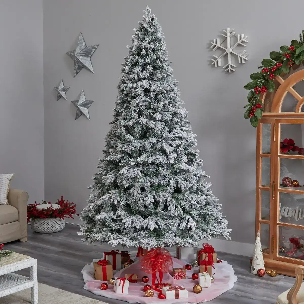 9’ Flocked Vermont Mixed Pine Christmas Tree with 650 LED Lights and 1960 Bendable Branches - Nearly Natural
