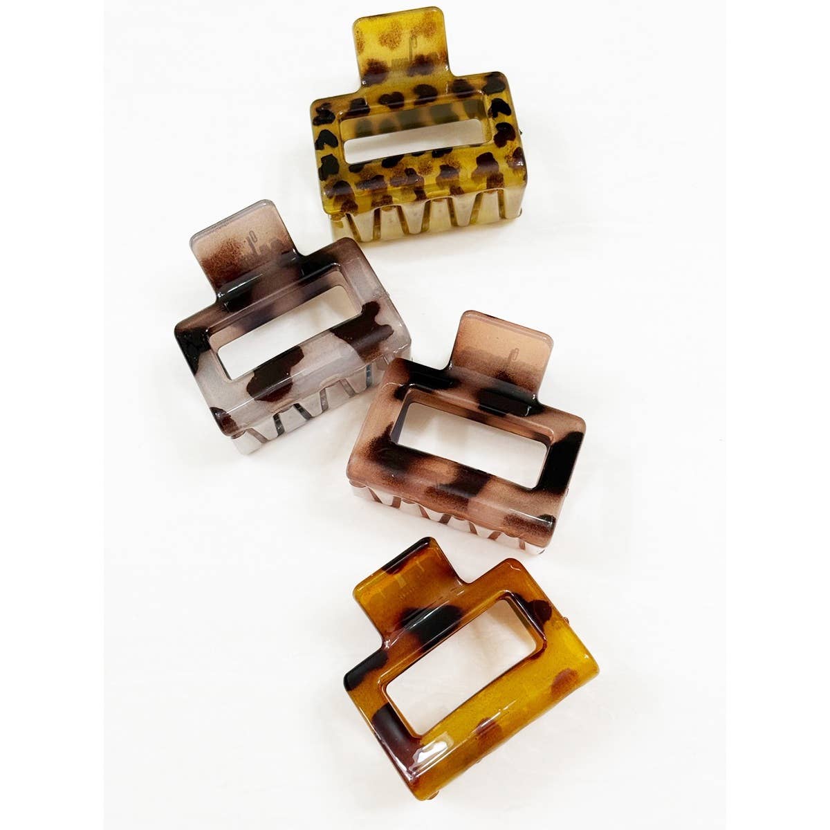 Medium Tortoise Hair Claw Clips - Love and Repeat