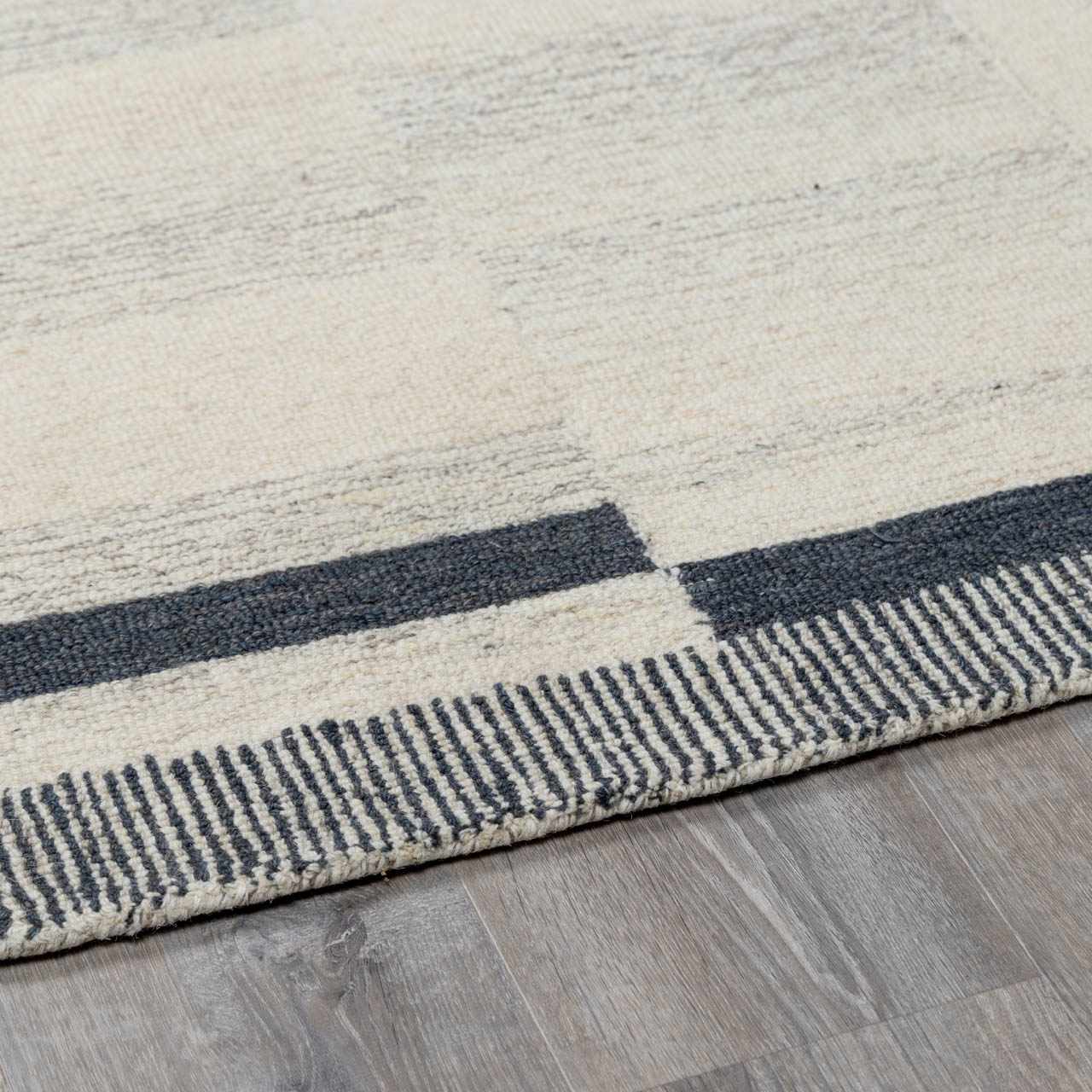 Aibonito Wool Area Rug