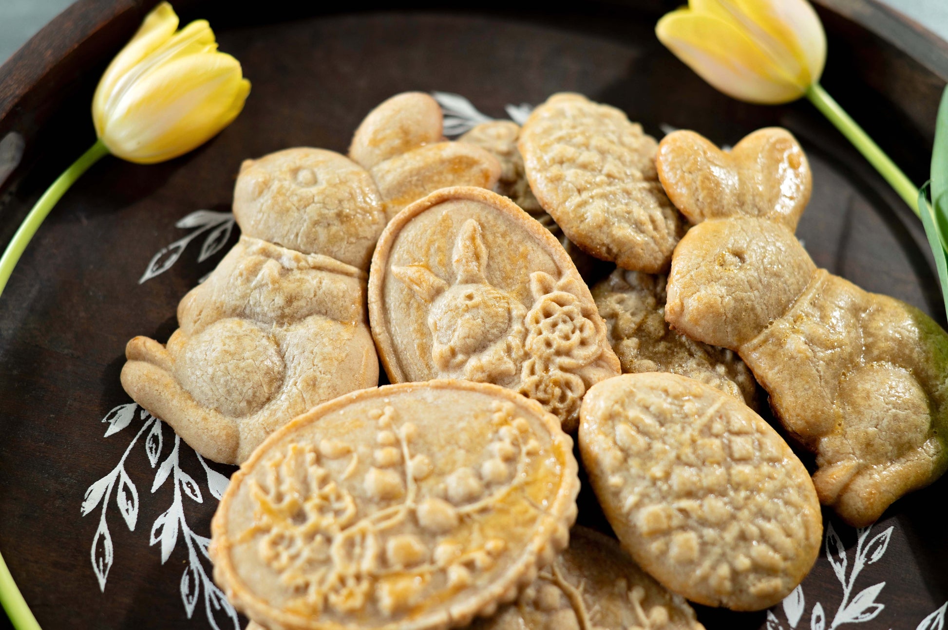 Decorative Flower Egg Cooking Mold - Amy Howard At Home