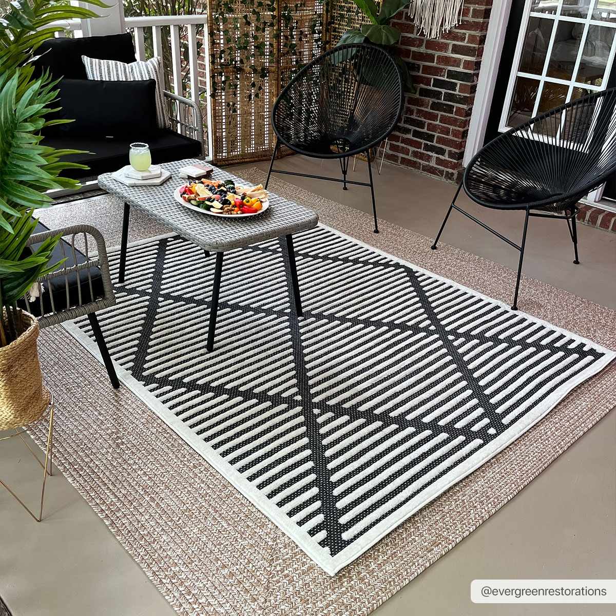 Anah Black Outdoor Rug - Boutique Rugs