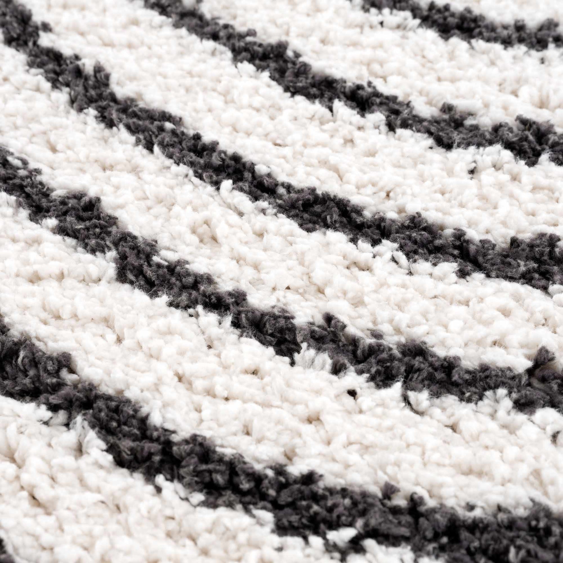 Bauer Plush Black Rainbow Rug - Clearance - 2’ x 3’ Rectangle - Boutique Rugs