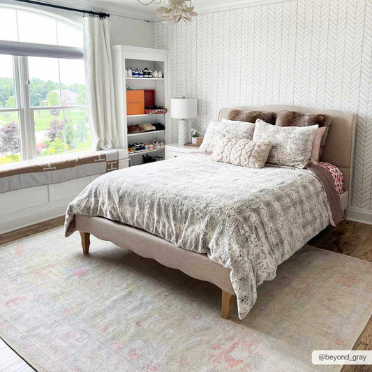 Bozkurt Distressed Washable Rug - 7’6’’ x 9’6’’ Rectangle - Boutique Rugs