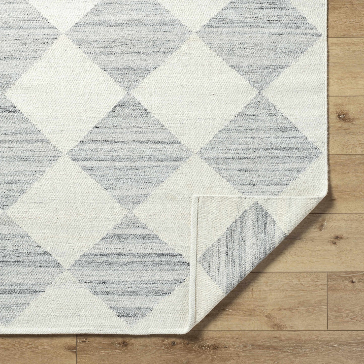 Light Gray Diamond Flat Wool Area Rug - Boutique Rugs