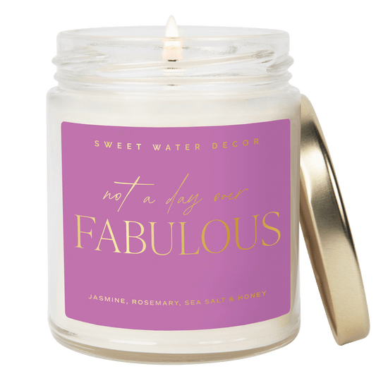 Bougie de soja fabuleuse Not A Day Over - Pot transparent - 9 oz (fleurs sauvages et sel) 