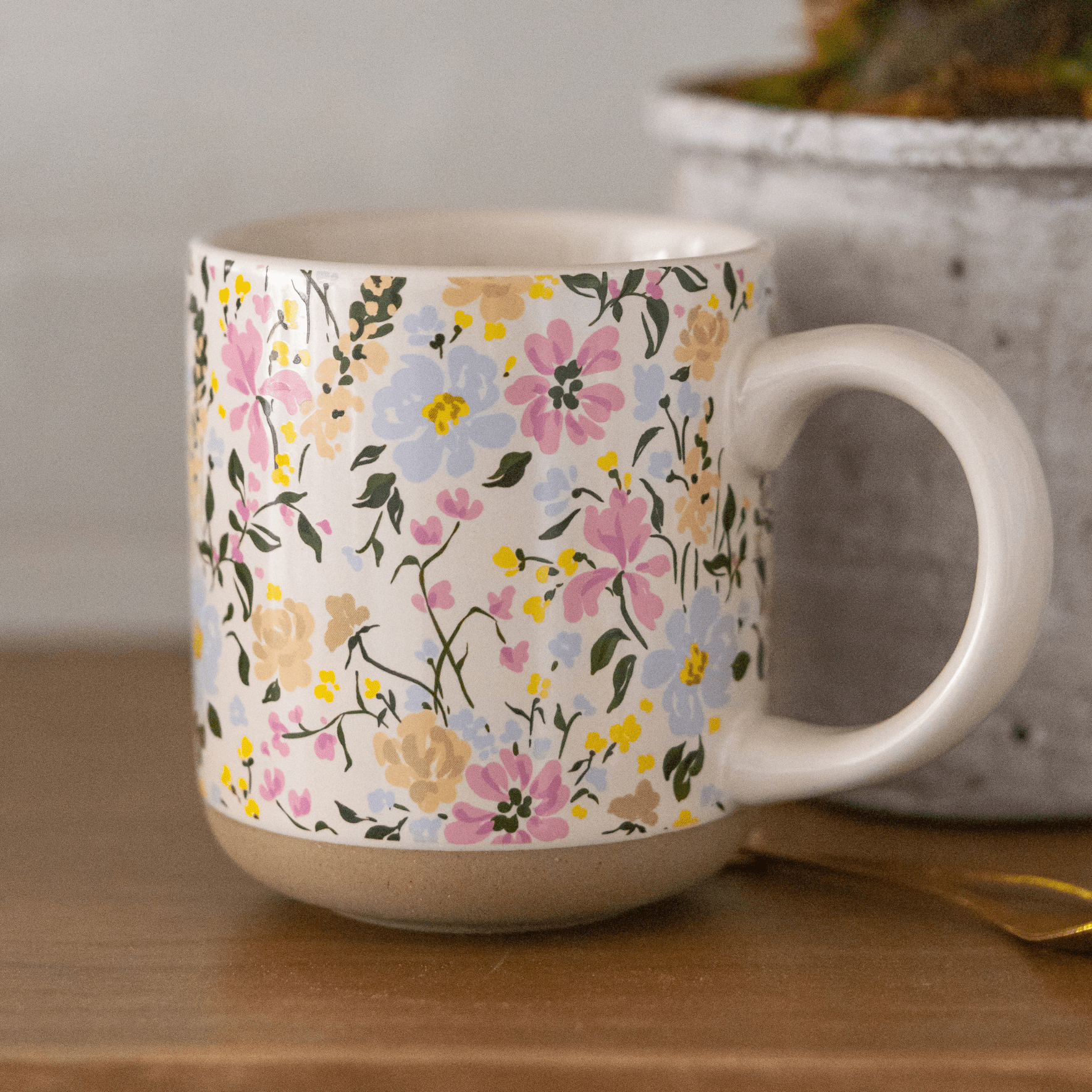 Floral 14oz. Stoneware Coffee Mug - Sweet Water Decor