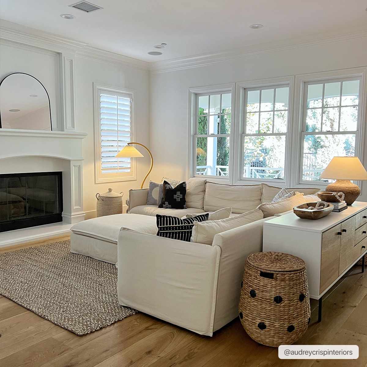 Caspar Hand Woven Natural Jute Rug - Boutique Rugs