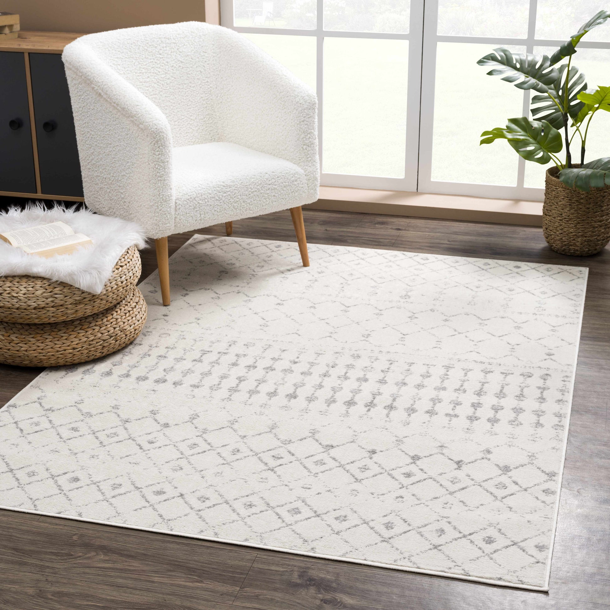 Tigrican Ivory 2331 Area Rug - Boutique Rugs