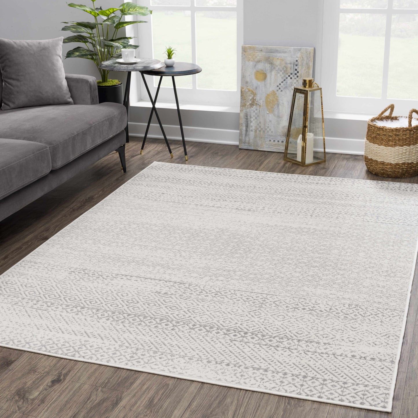 Tigri Aztec Ivory & Gray 2317 Area Rug - Clearance