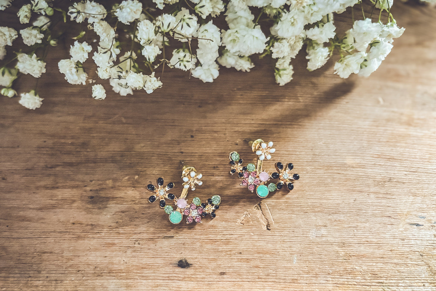 Boucles d'oreilles créoles à fleurs magnifiques