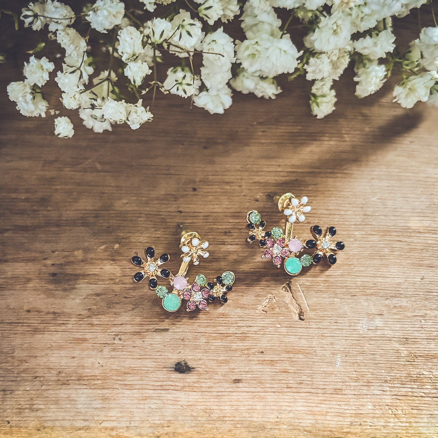 Boucles d'oreilles créoles à fleurs magnifiques